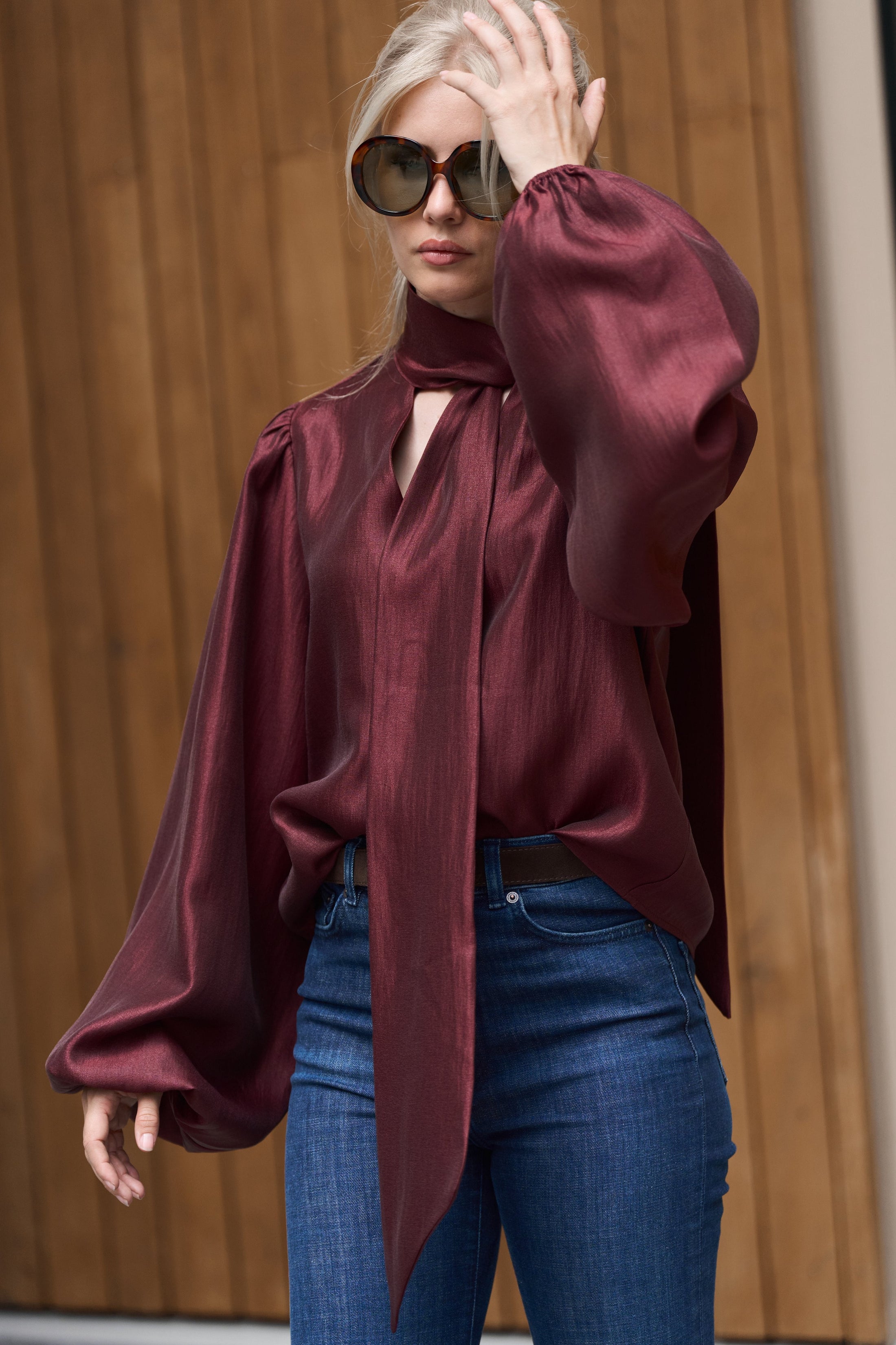 Jofrid Bow Blouse - Burgundy