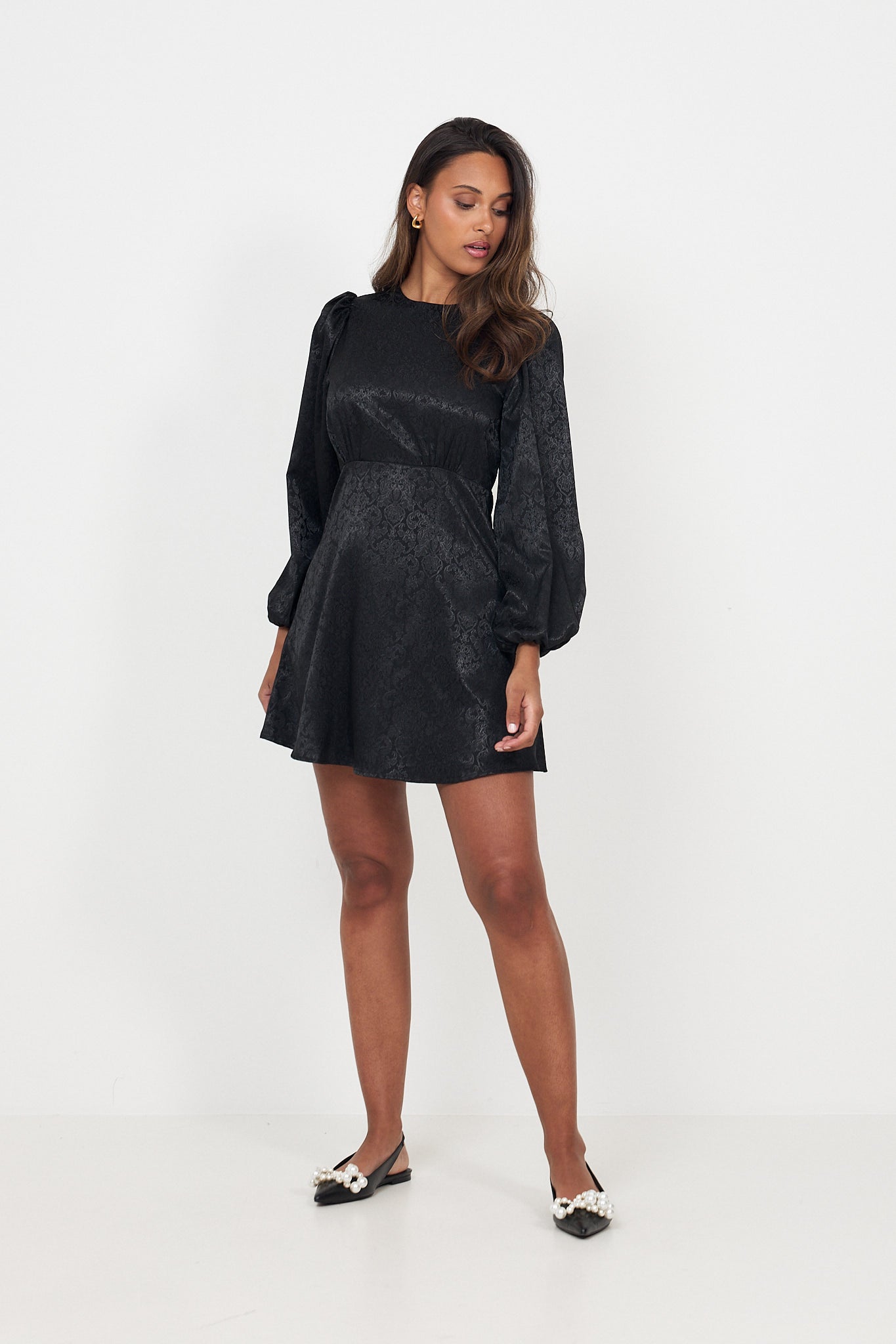 Edda Short Pattern Dress - Black