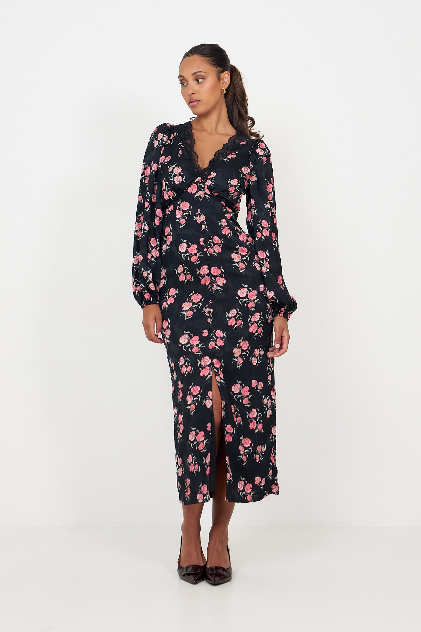 Annicken Floral Midi Dress - Black Floral