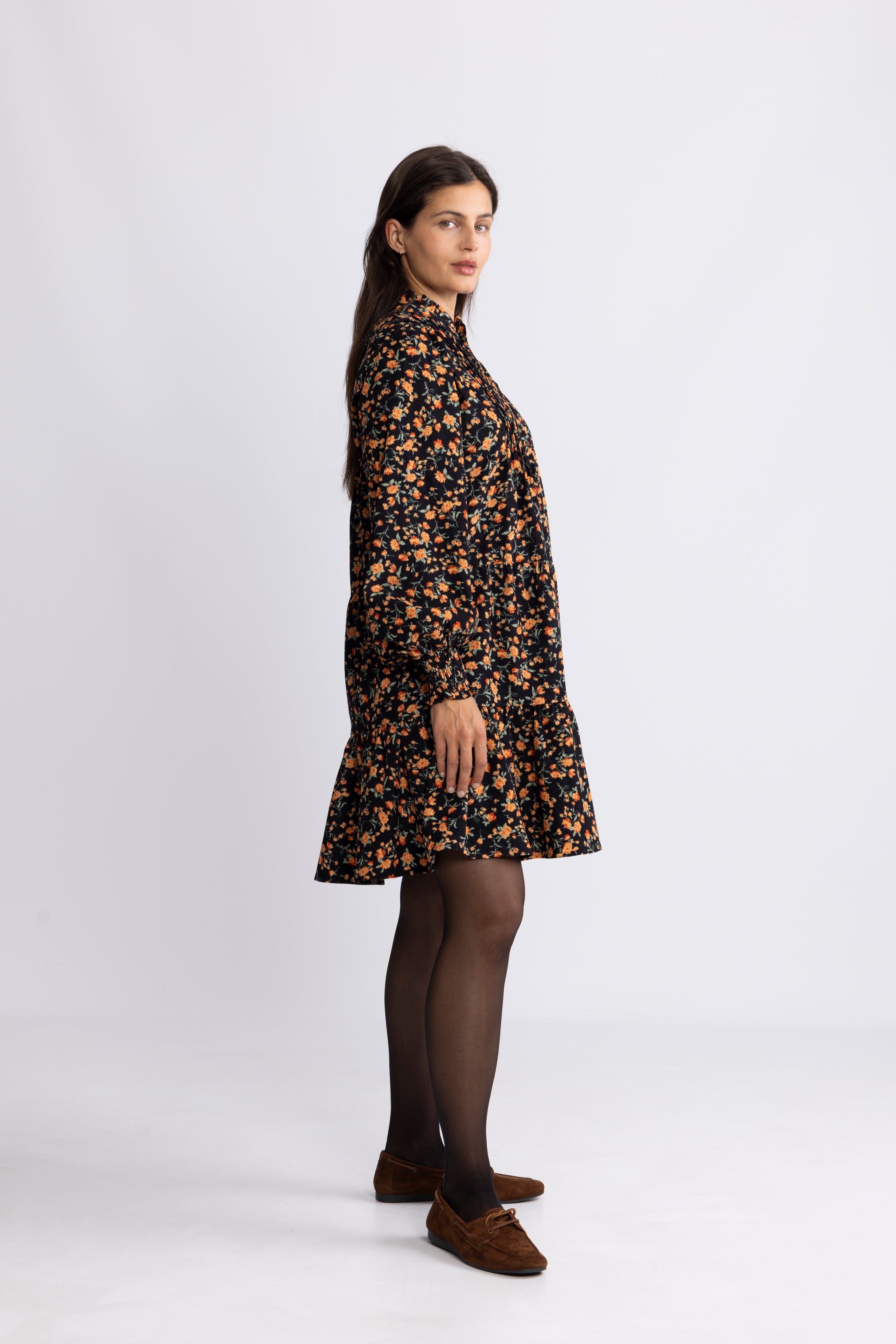 Embla Cord Flower Dress - Black Flower