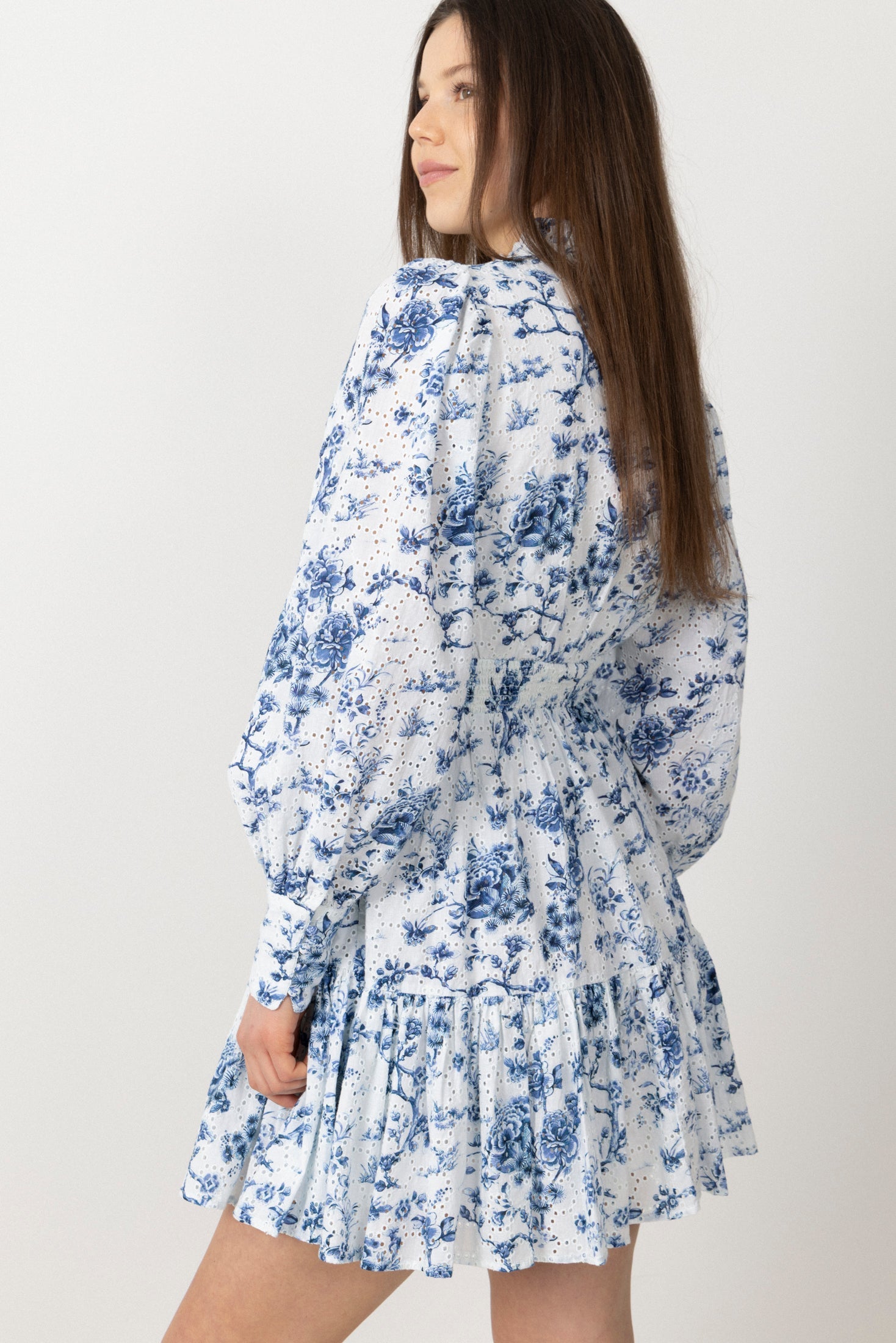 Liv Porcelain B Anglaise Dress - Off White/Blue