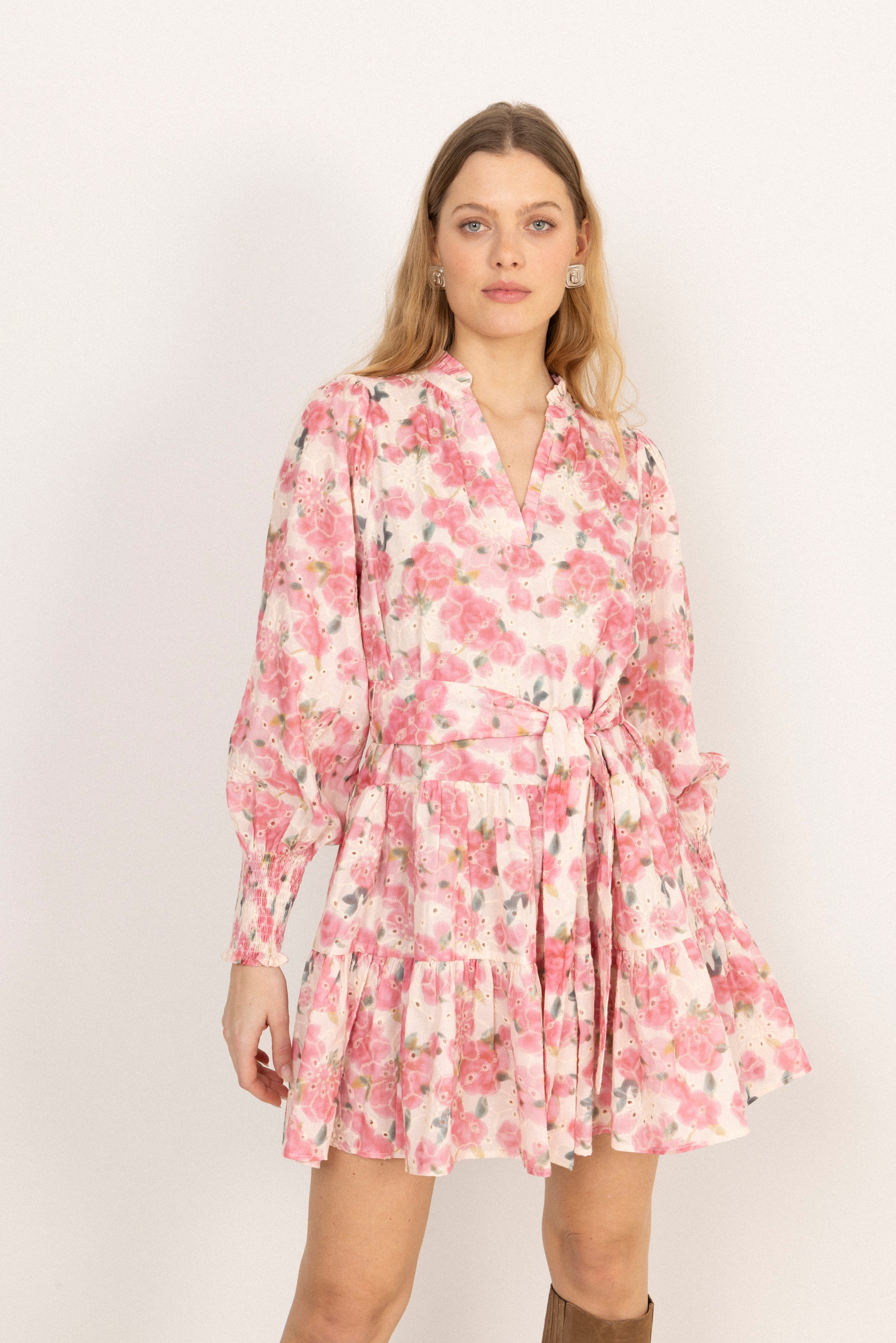 Delphine Embroidery Dress - Light Pink Floral
