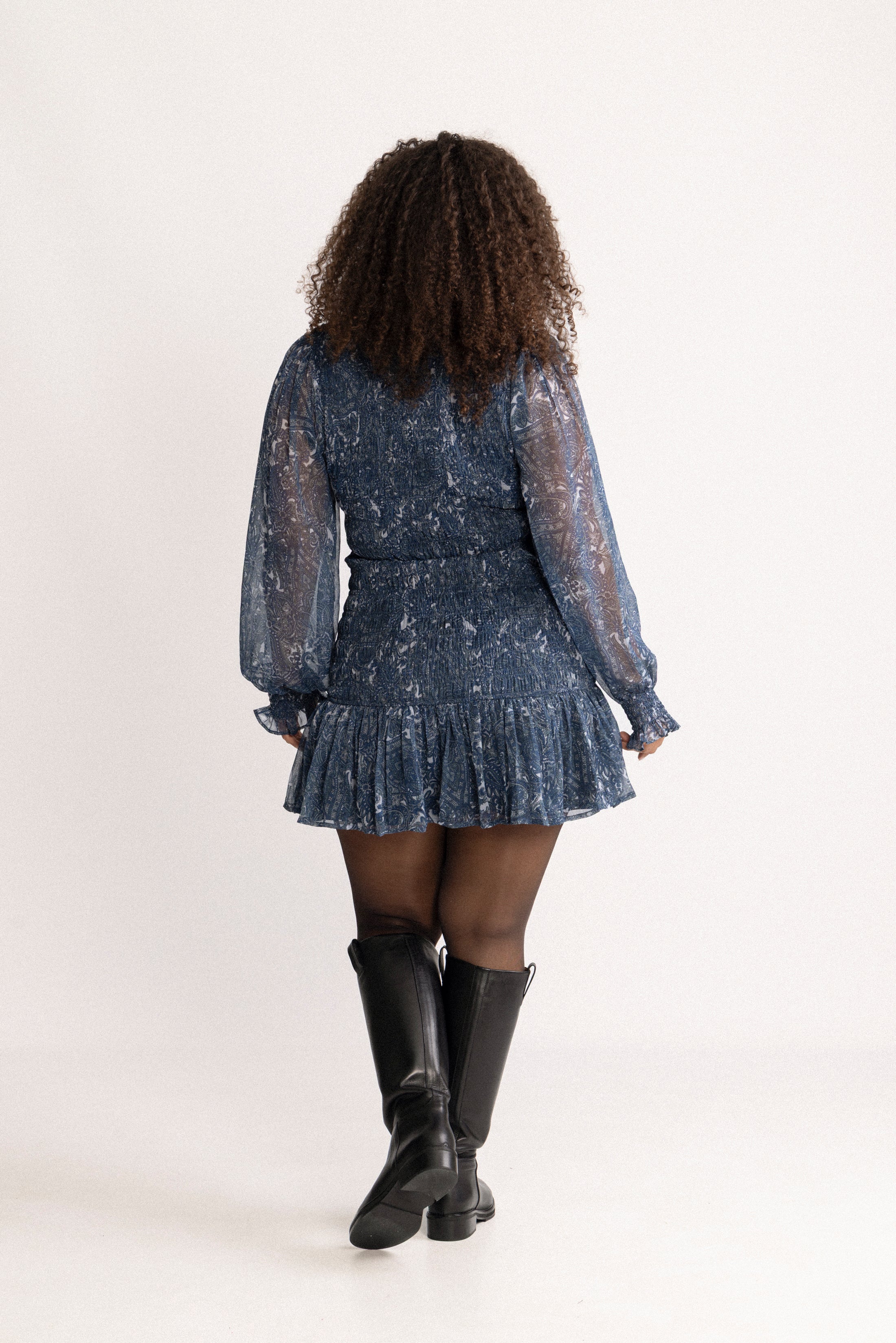 Rira Smock Chiffon Dress - Blue Paisley