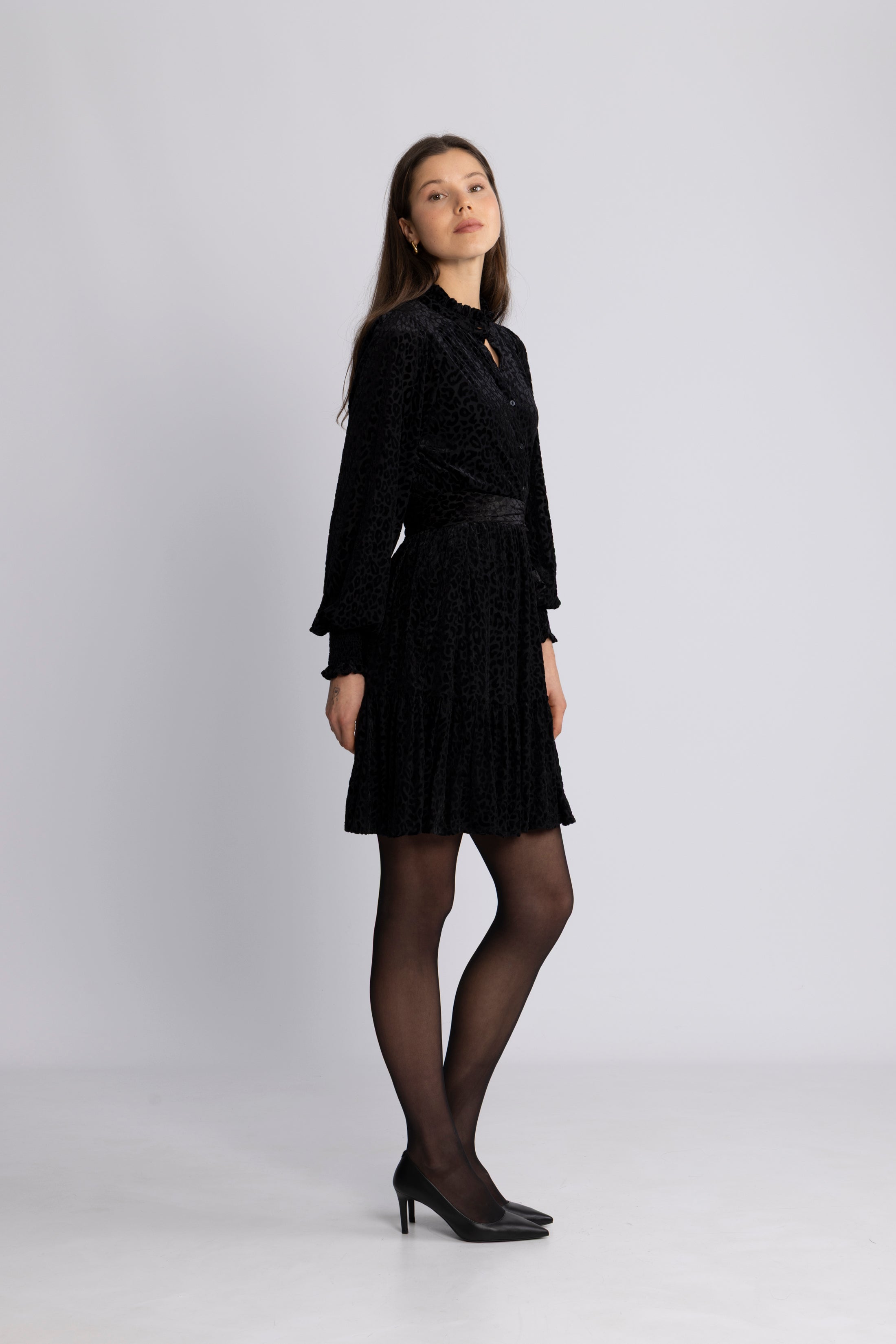 Saga Wide Velvet Leo Dress - Black Leopard