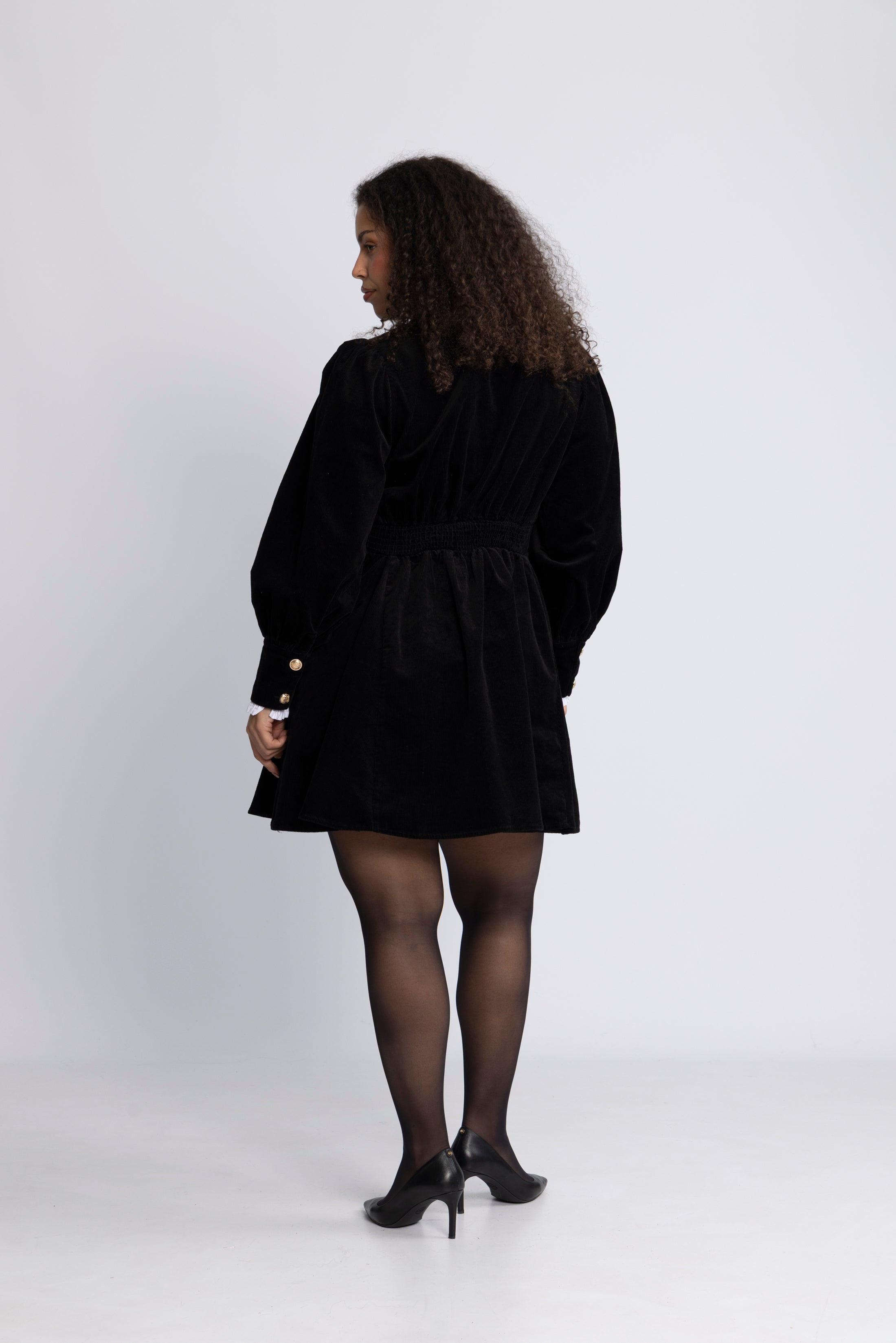 Livunn Cord Dress - Black