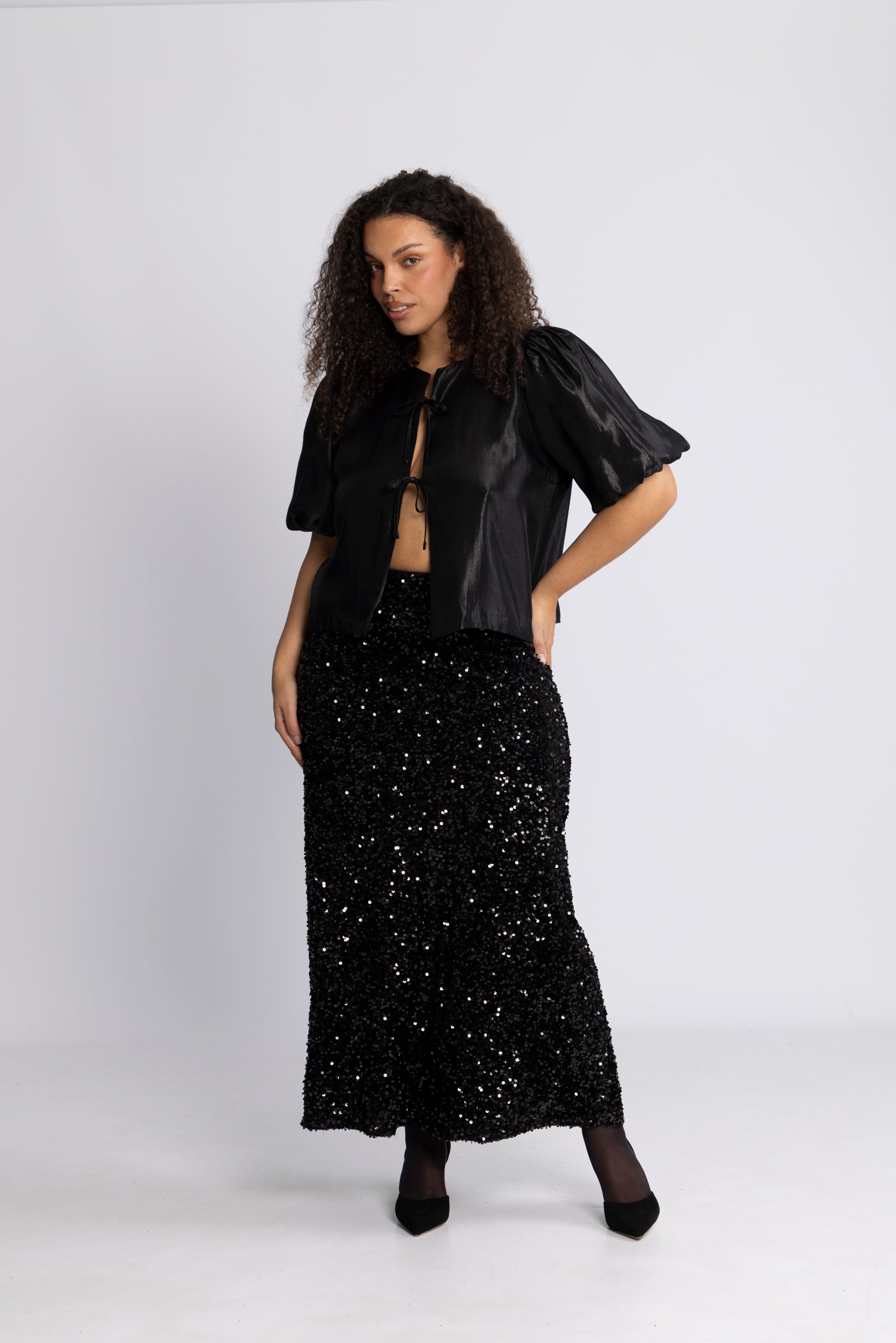 Alva Maxi Sequin Skirt - Black