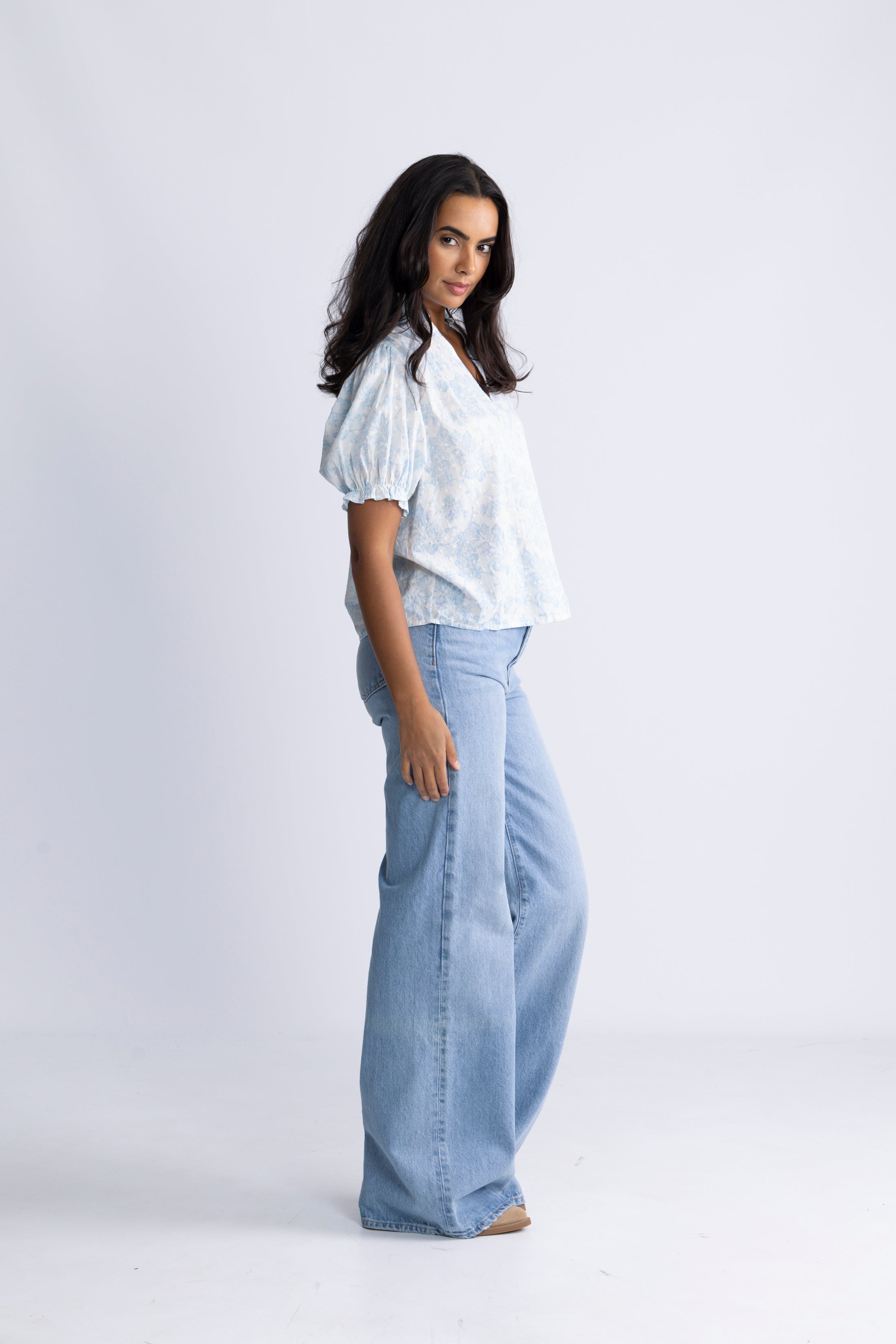 Signy Flower Dobby Blouse - Blue Dobby Flower