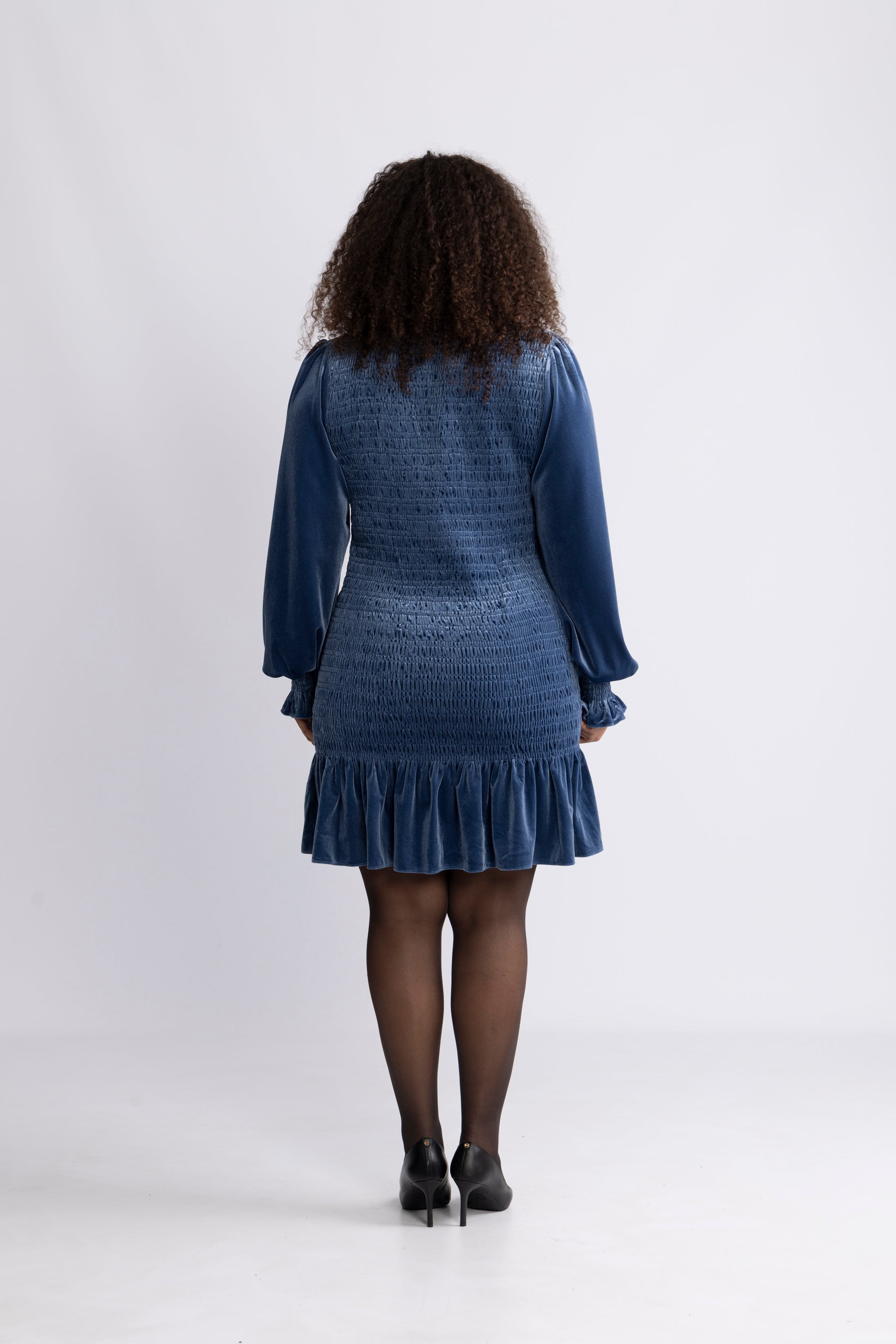 Rira Smock Velour Dress - Blue