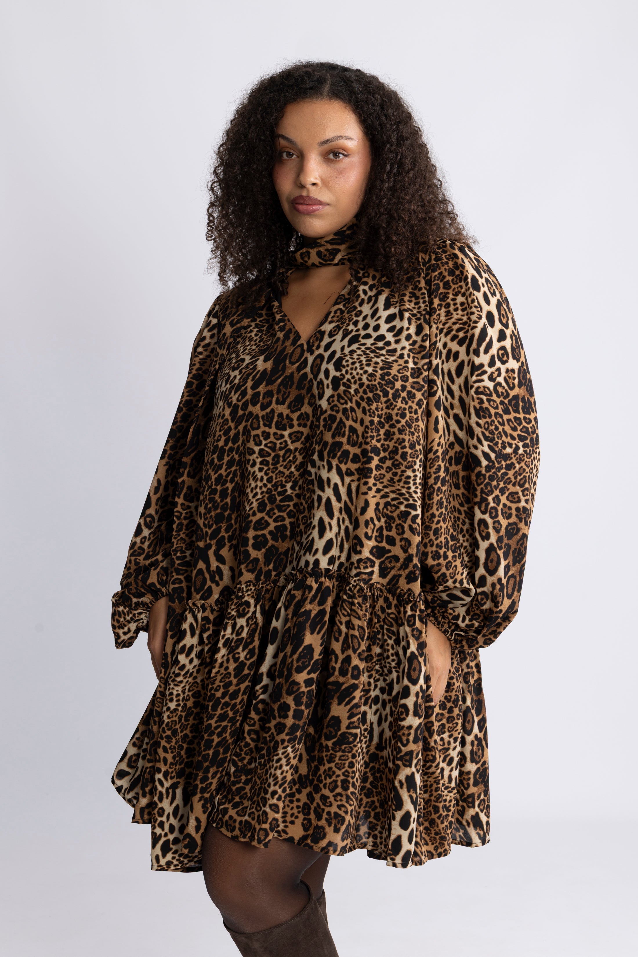 Jofrid Bow Mini Dress - Leopard