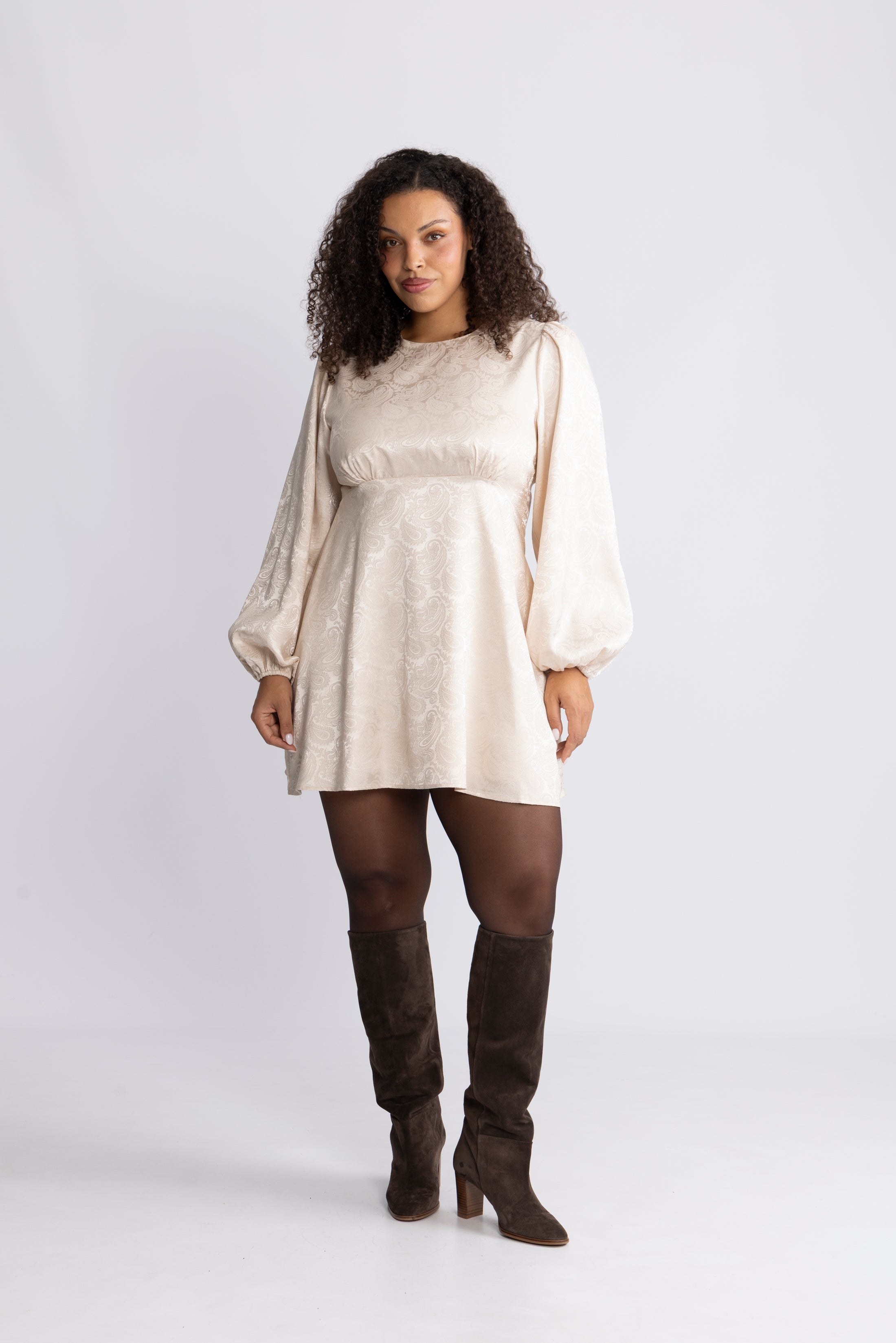 Edda Short Dress - Creme