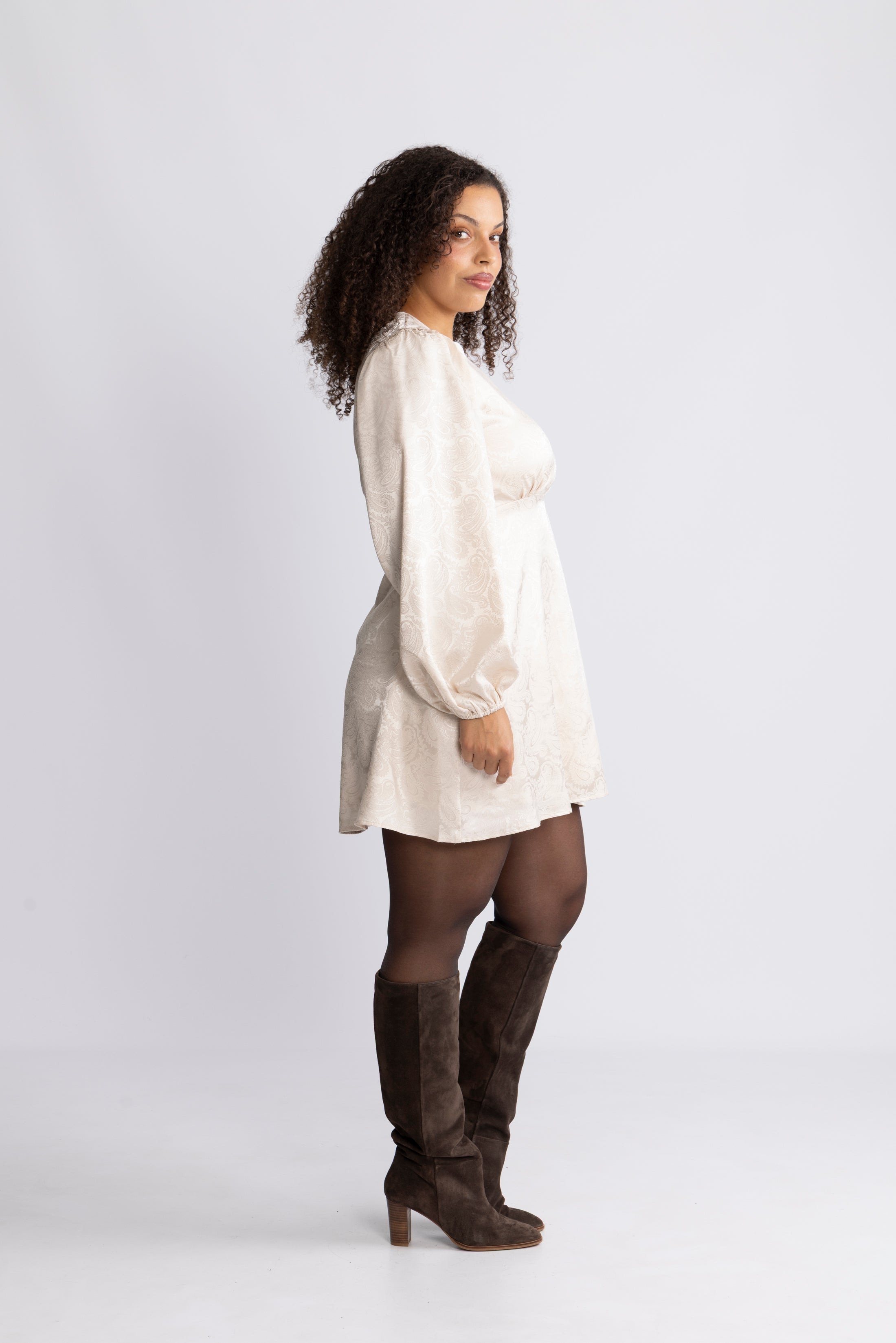 Edda Short Dress - Creme