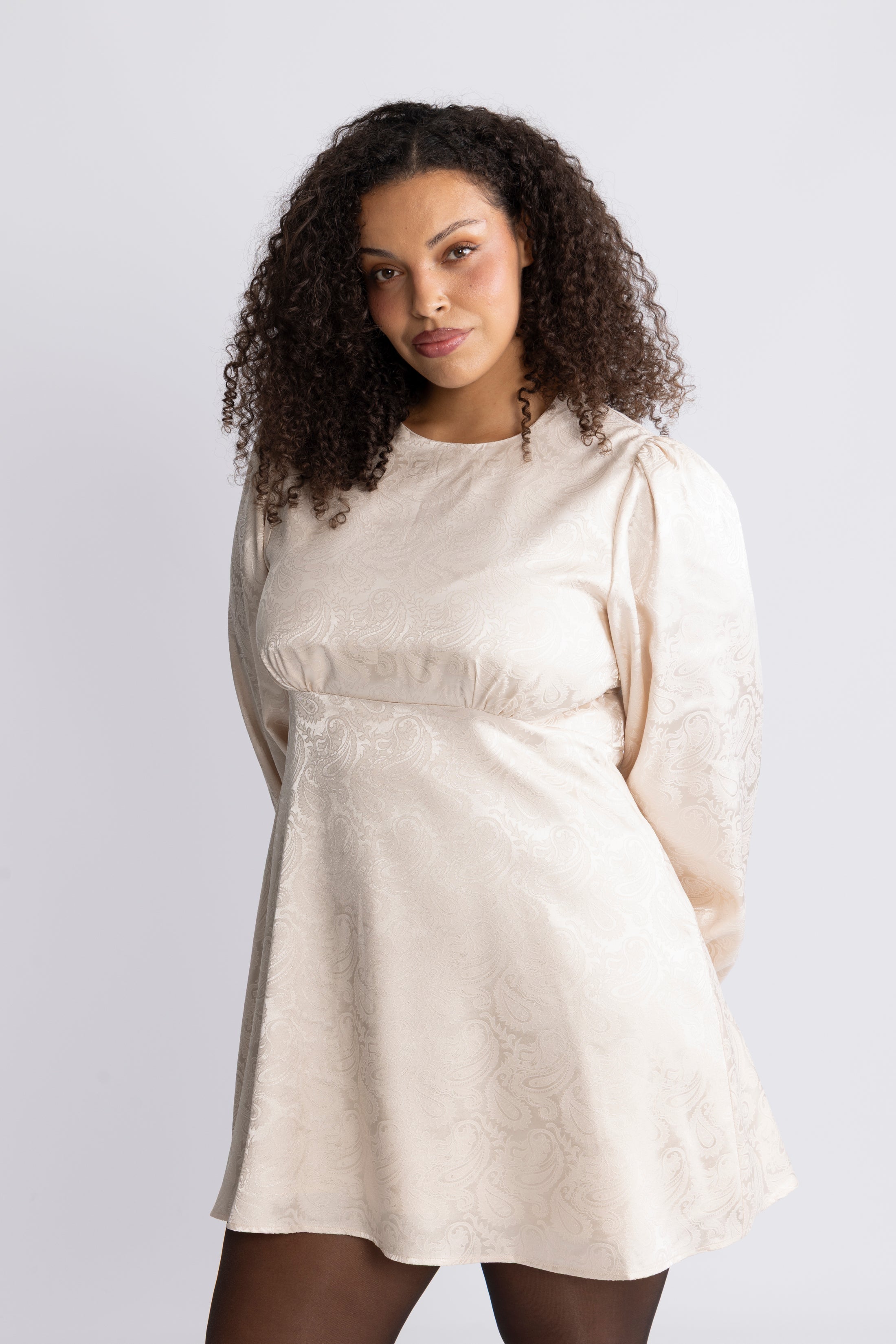 Edda Short Dress - Creme