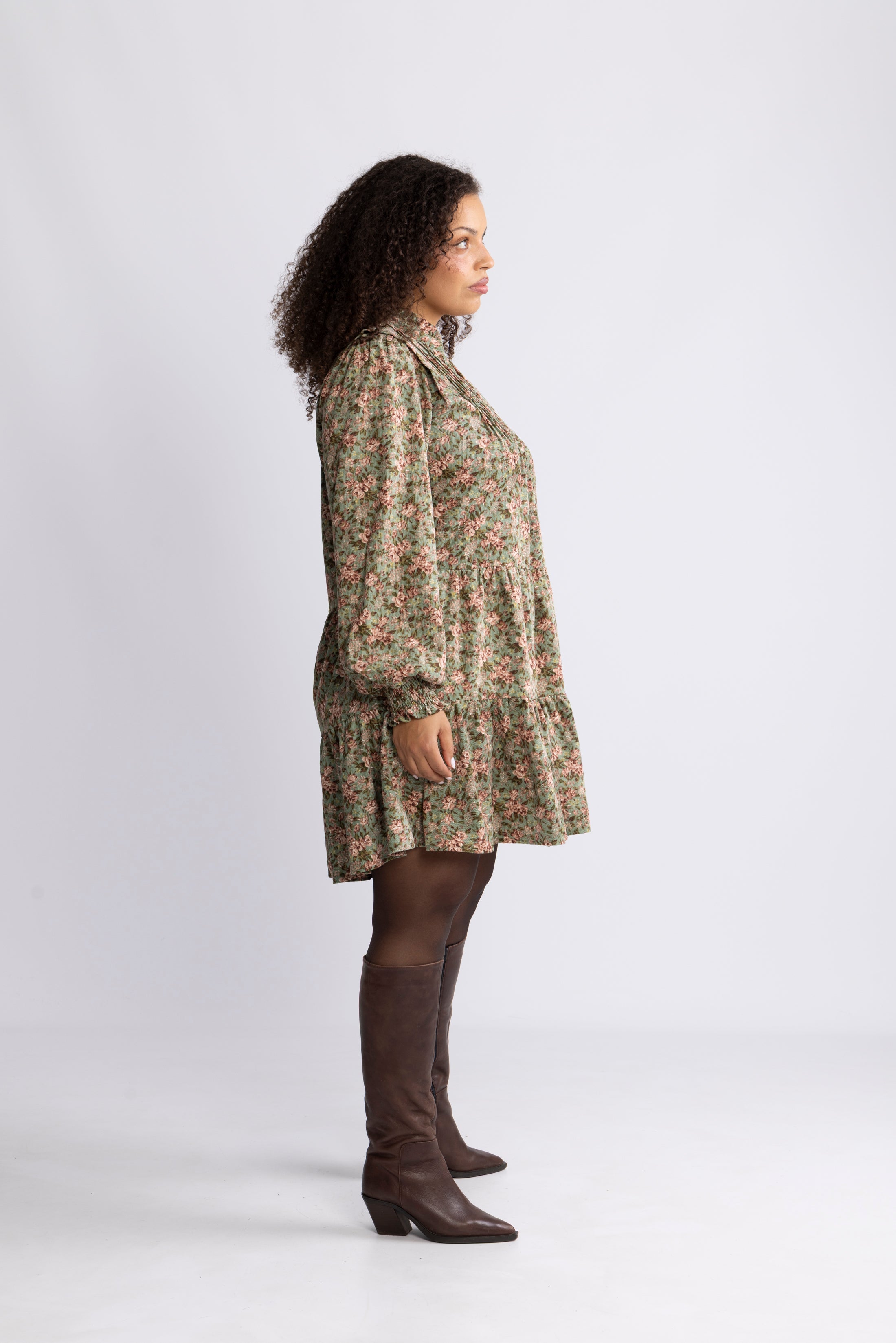 Embla Cord Floral Dress - Green Flower