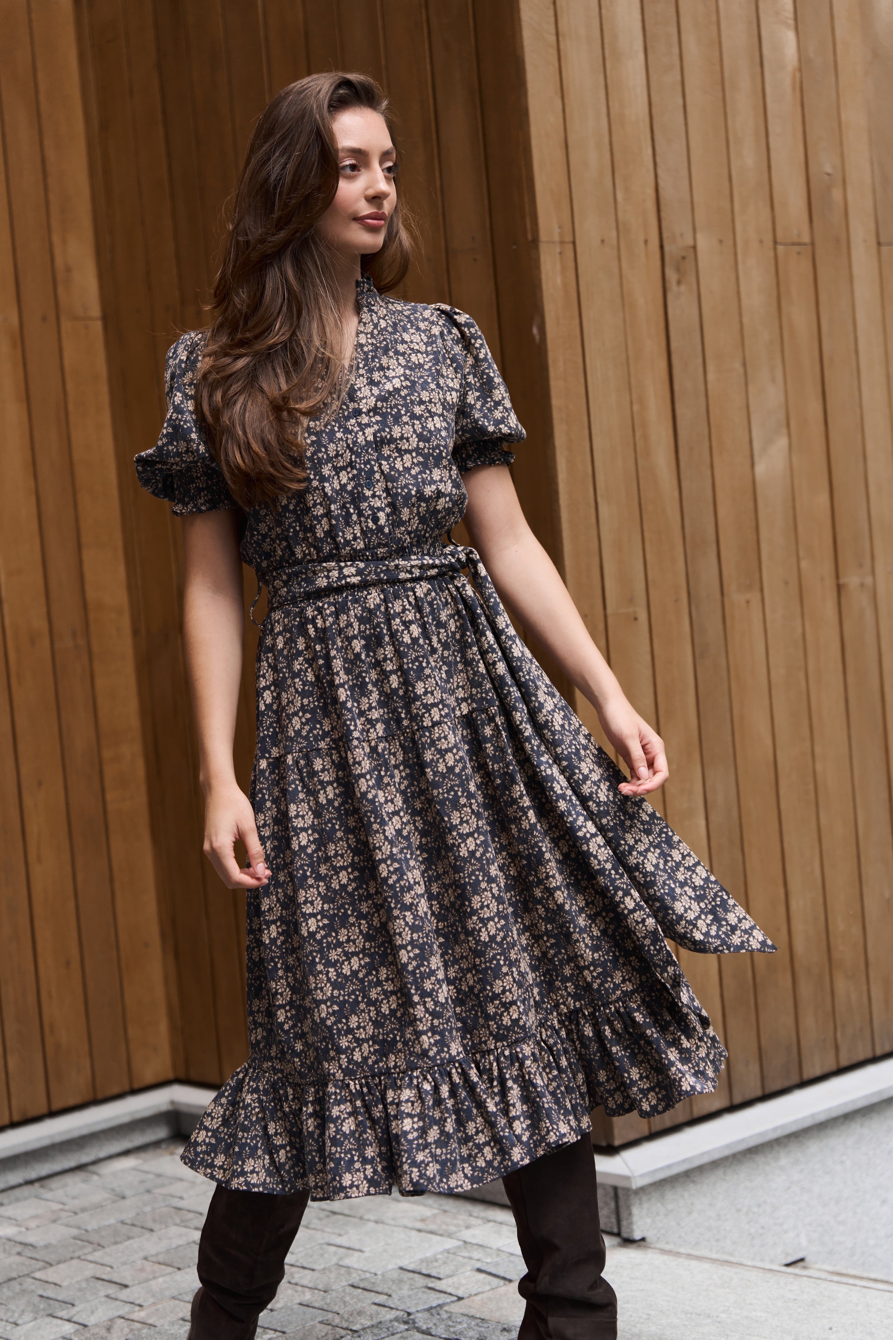Grete Cord Midi Dress - Navy Flower
