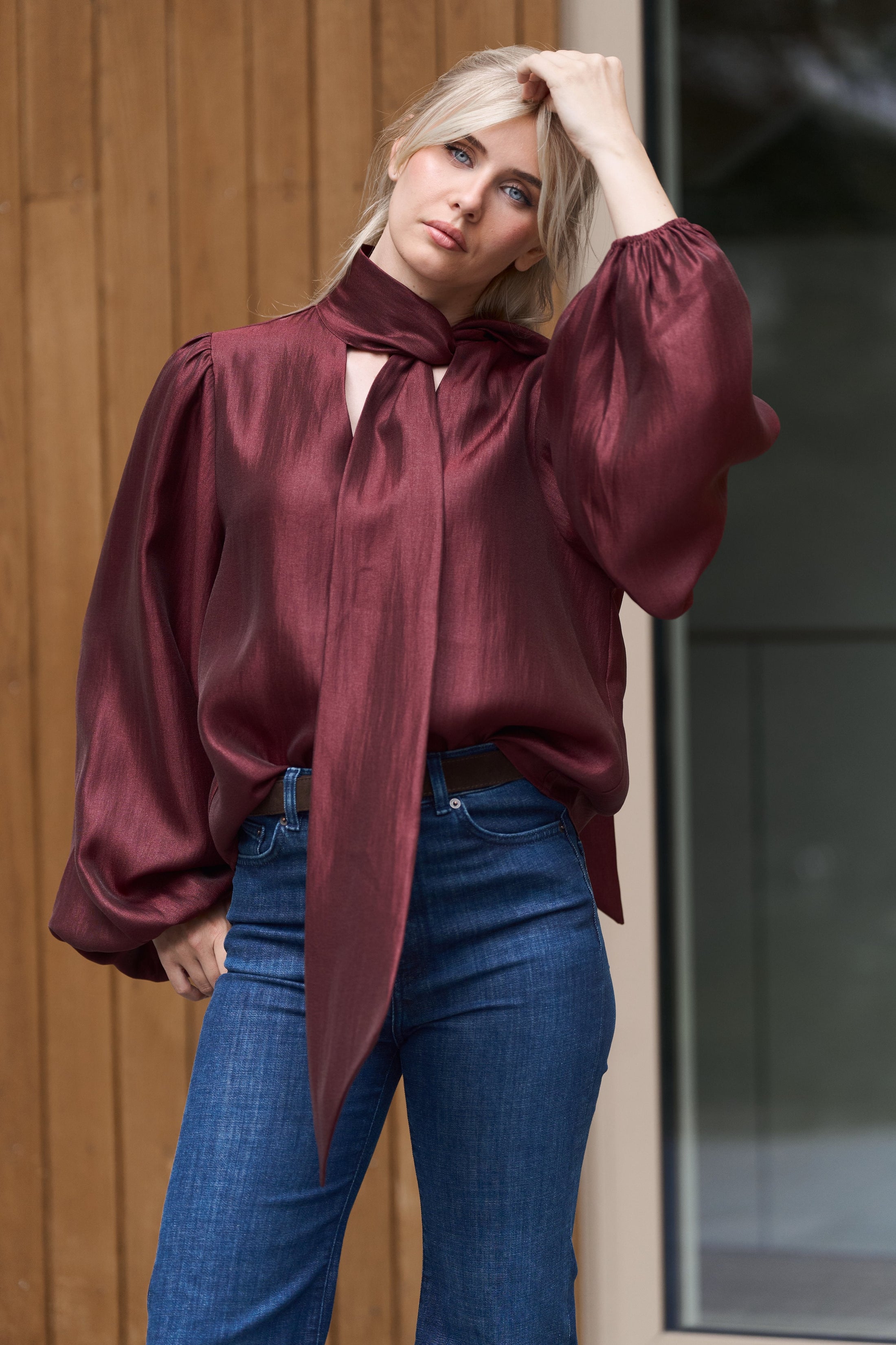 Jofrid Bow Blouse - Burgundy