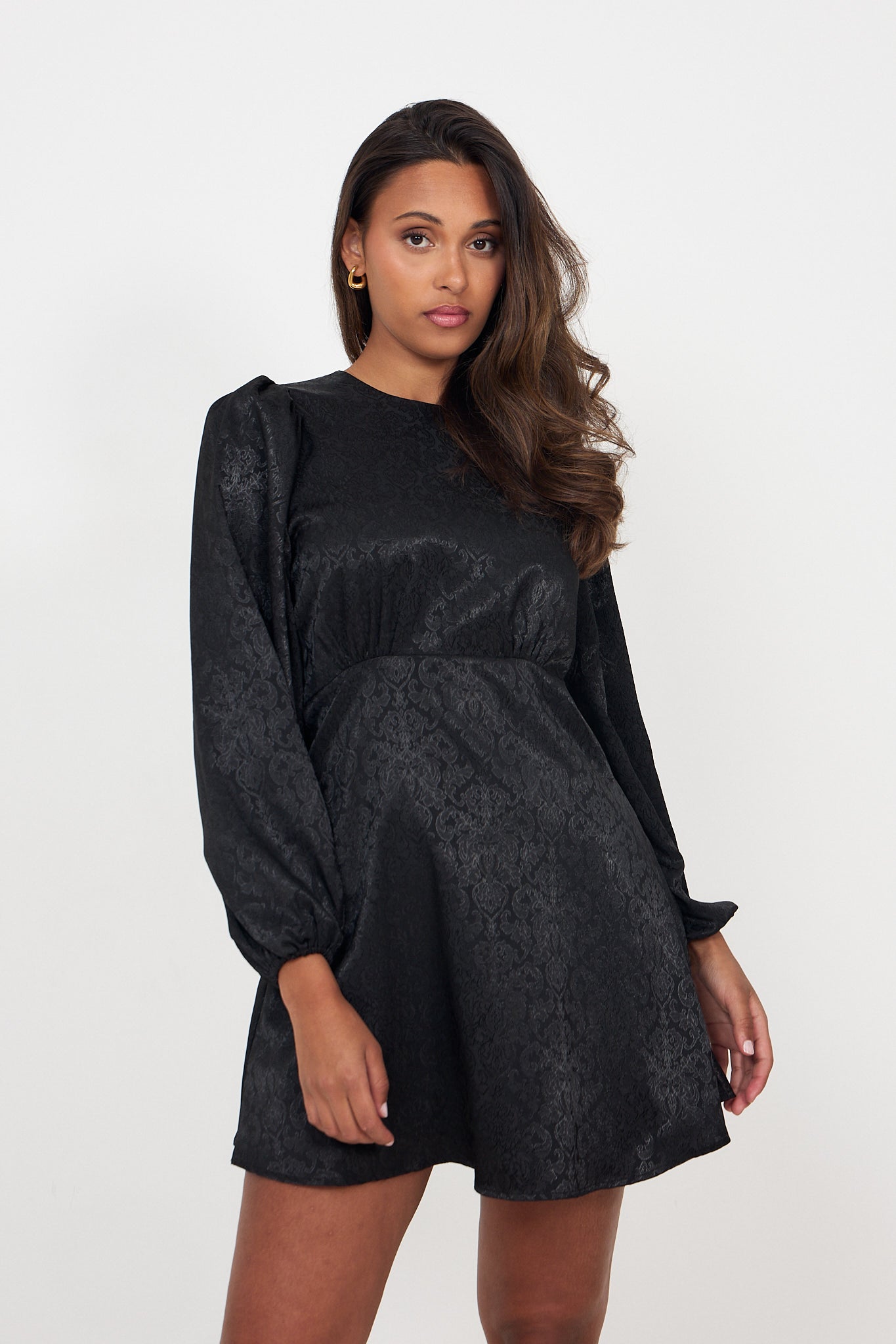 Edda Short Pattern Dress - Black