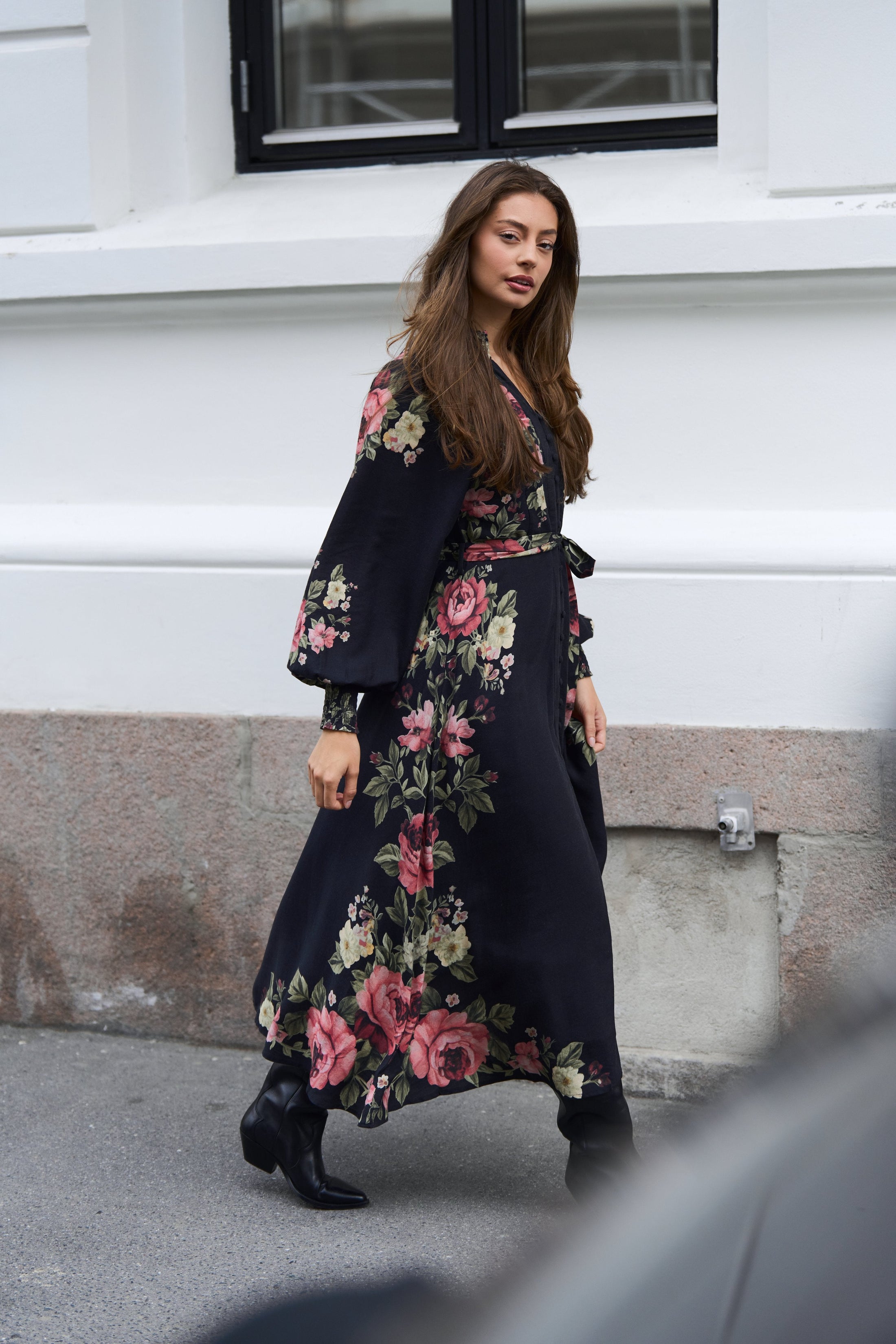 Benedicte Linen Midi Dress - Dark Pink