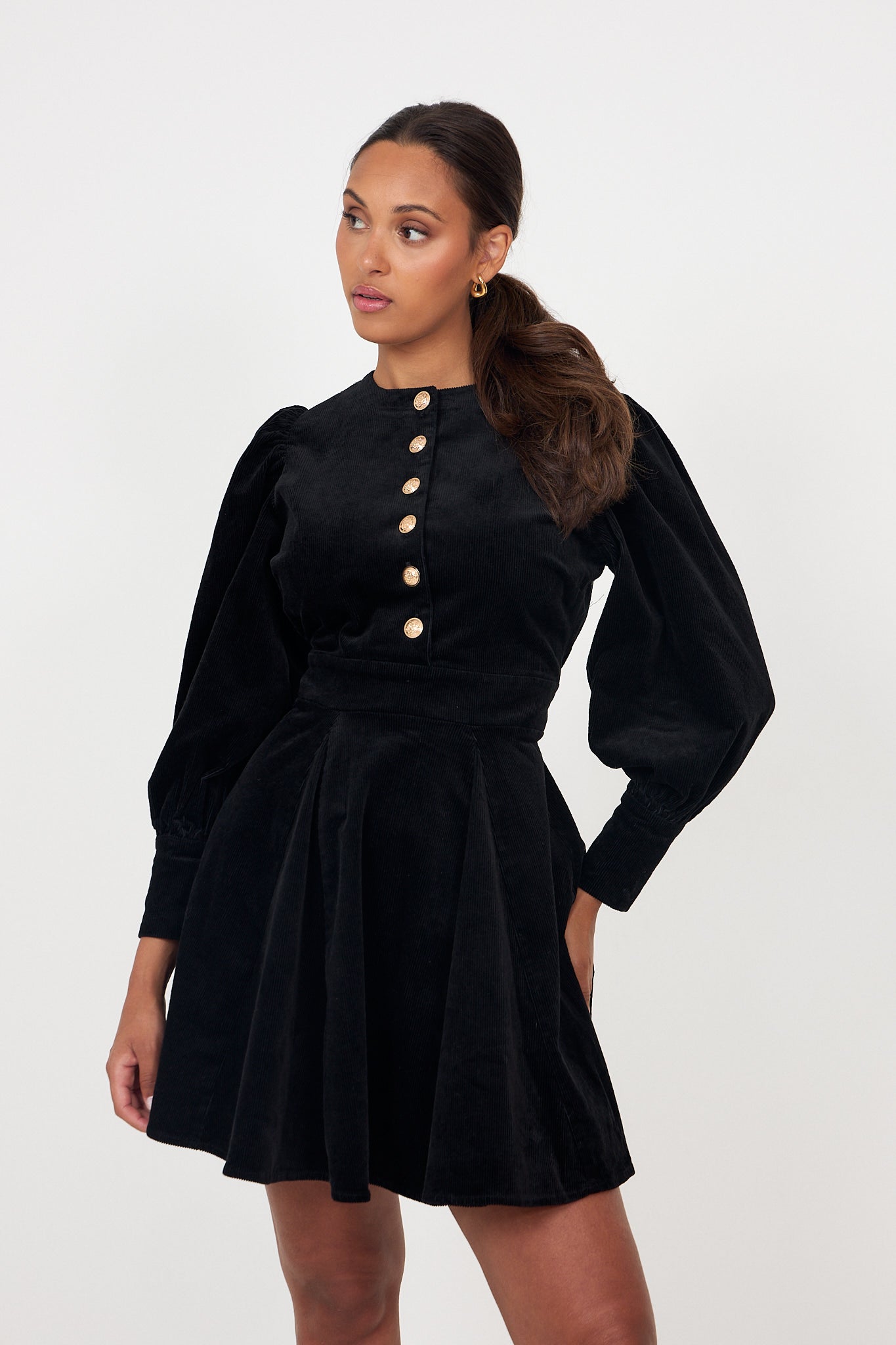 Livunn Cord Dress - Black