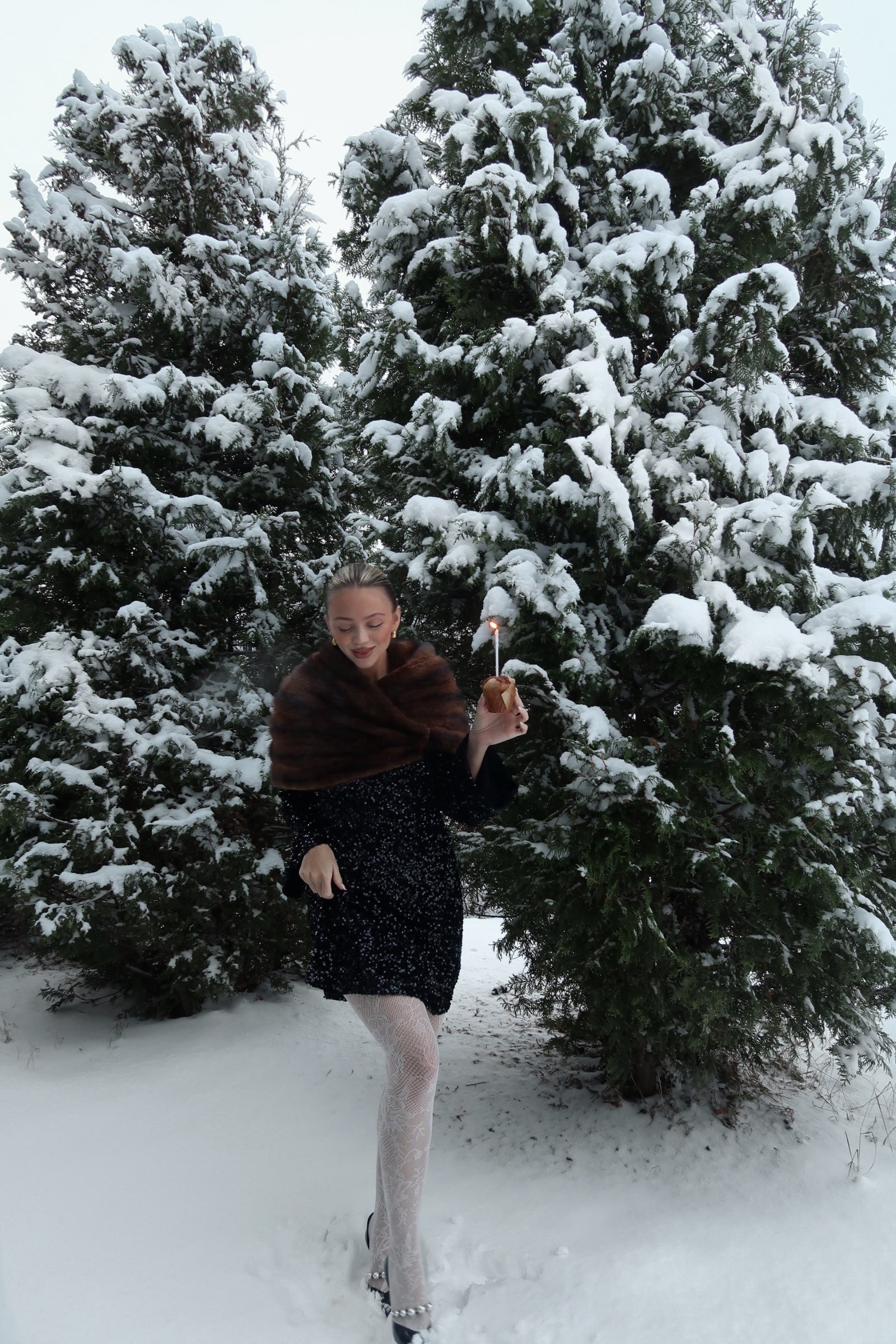 Sally Sequins Mini Dress - Black